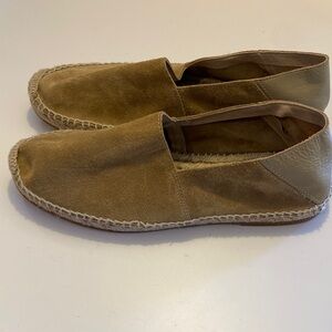 Todd Snyder Brown Suede Loafers Sz 9.  NWOB. Box19